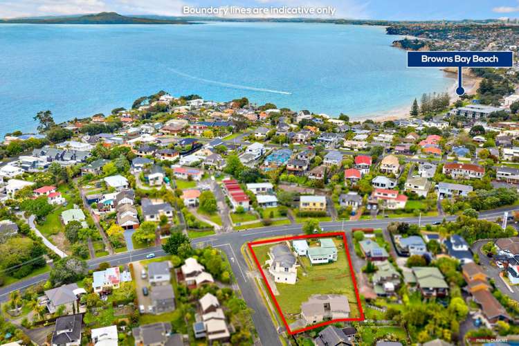 872 Beach Road Waiake_10