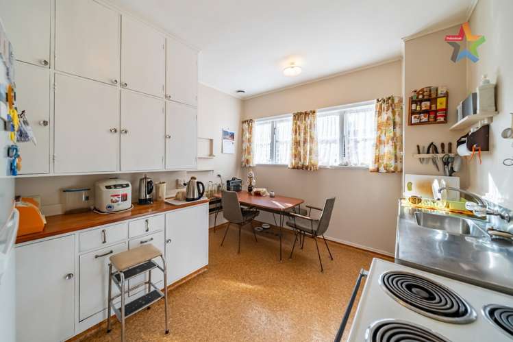 99 Sunshine Avenue Karori_20