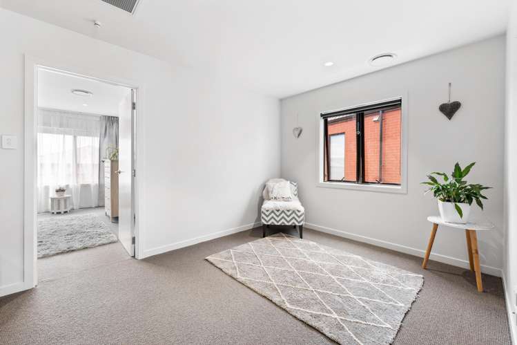 3 Sierra Pine Road Hobsonville_15