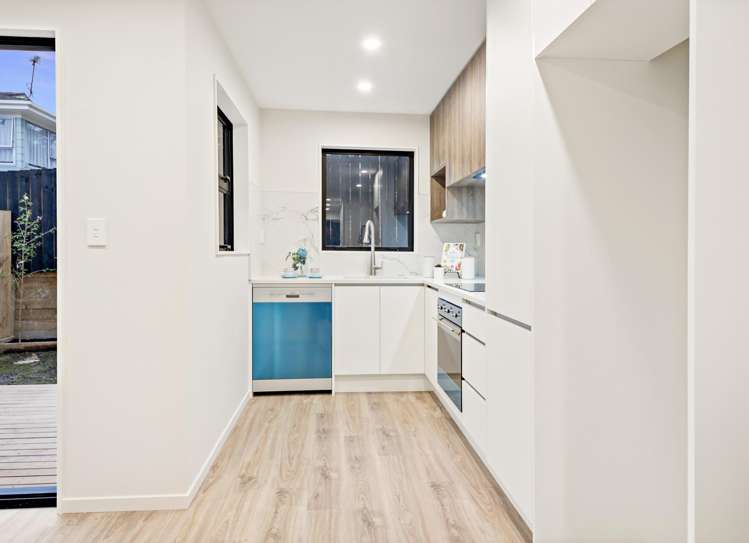 8E Butterworth Drive Glendene_5