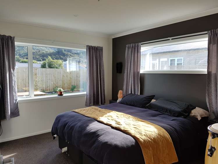 31b Grimsby Grove Wainuiomata_9