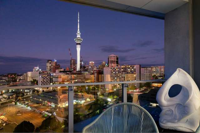 LIFESTYLE SECOND TO NONE - BREATHTAKING VIEWS