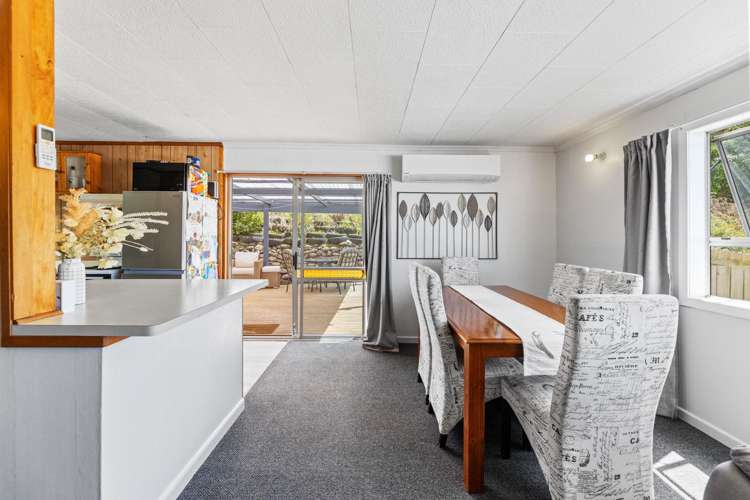 44 Leckhampton Court Clyde Hill_17