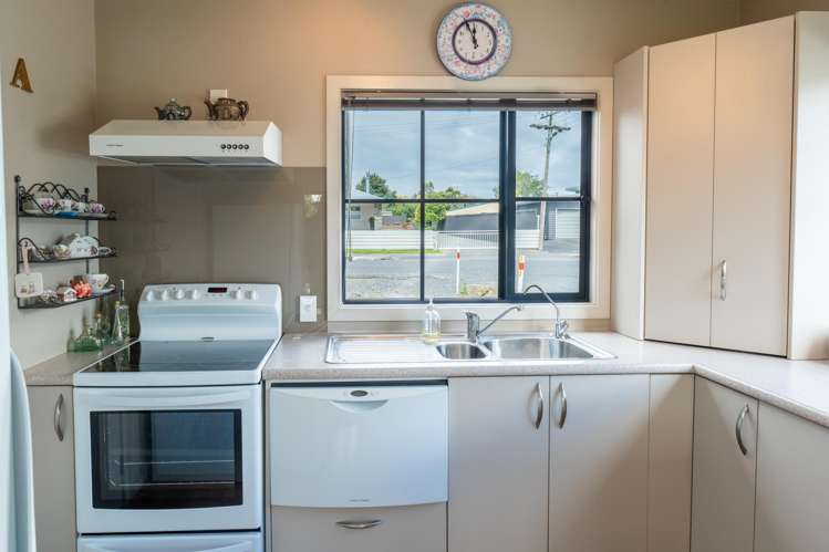 7 Margate Street Waihola_11