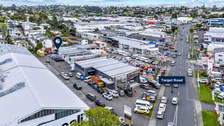 5/163 Target Road Wairau Valley_11