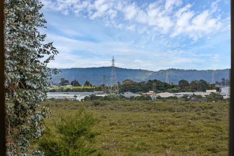 1/11 Hughes Terrace Te Atatu Peninsula_15