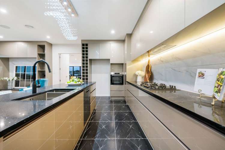 39 Koromeke Street Flat Bush_5