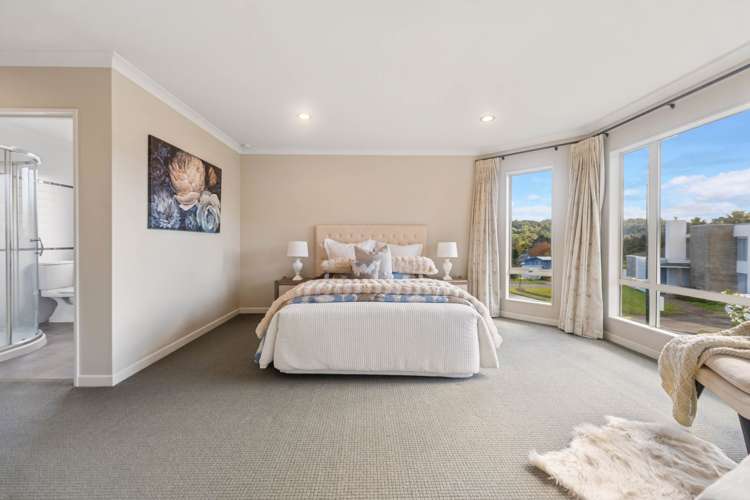 44 Newbury Place Schnapper Rock_13