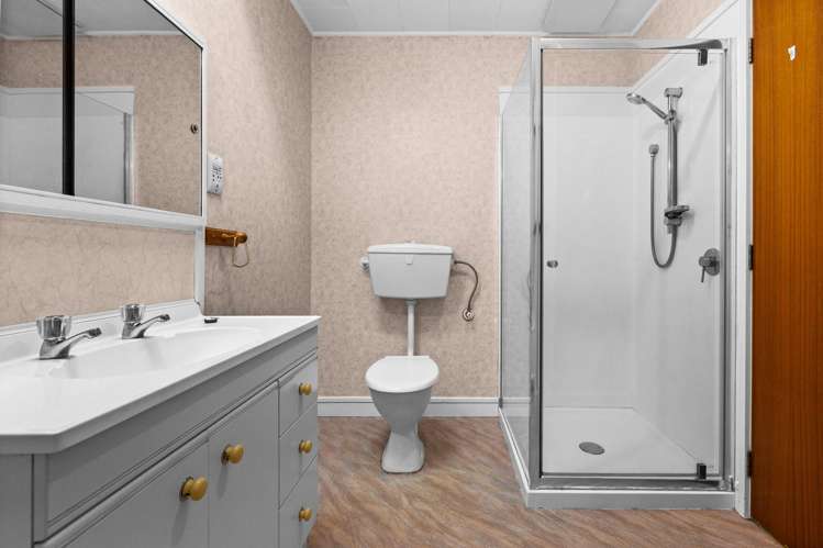 300 Willowpark Road North Hastings_9