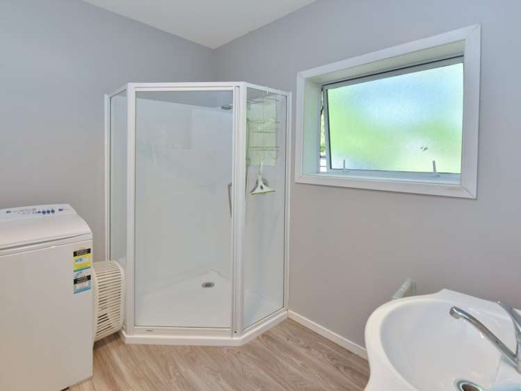 96 Leslies Road Cust_5