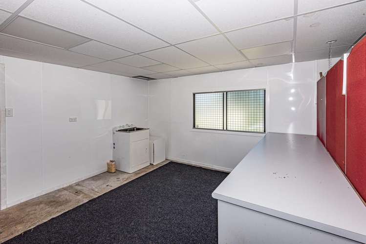 52 Cairnfield Road Kensington_15