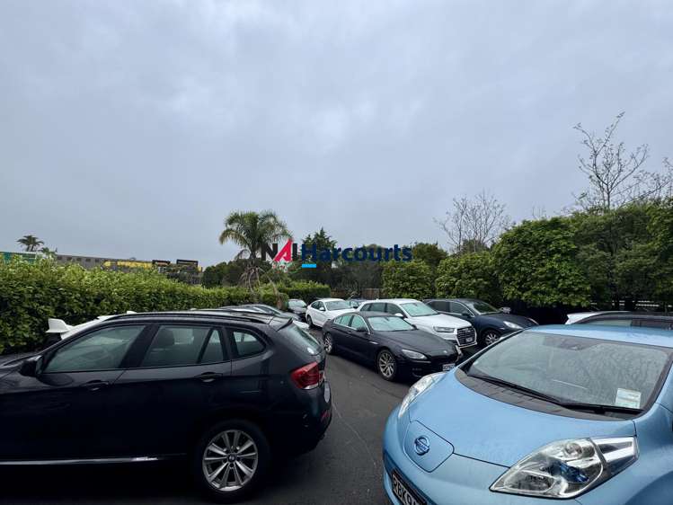 E/11 Link Drive Wairau Valley_10