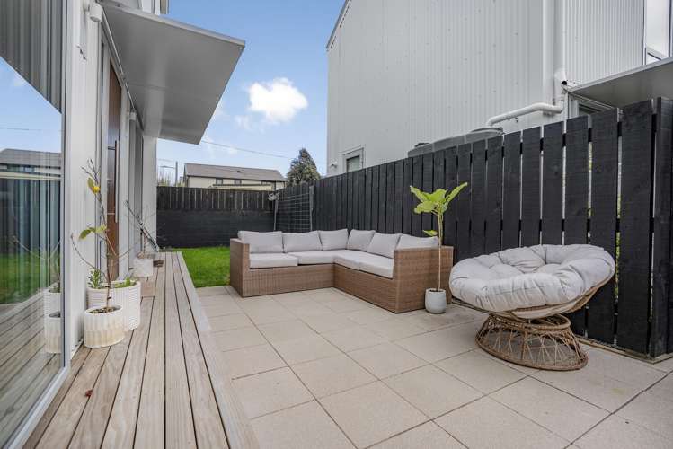 52B Durham Crescent Fairfield_1