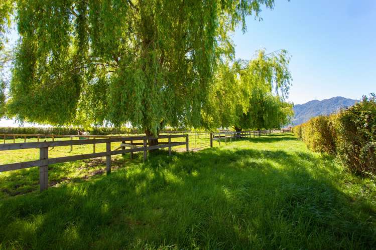 26 Waihekau Road Hauraki Surrounds_13