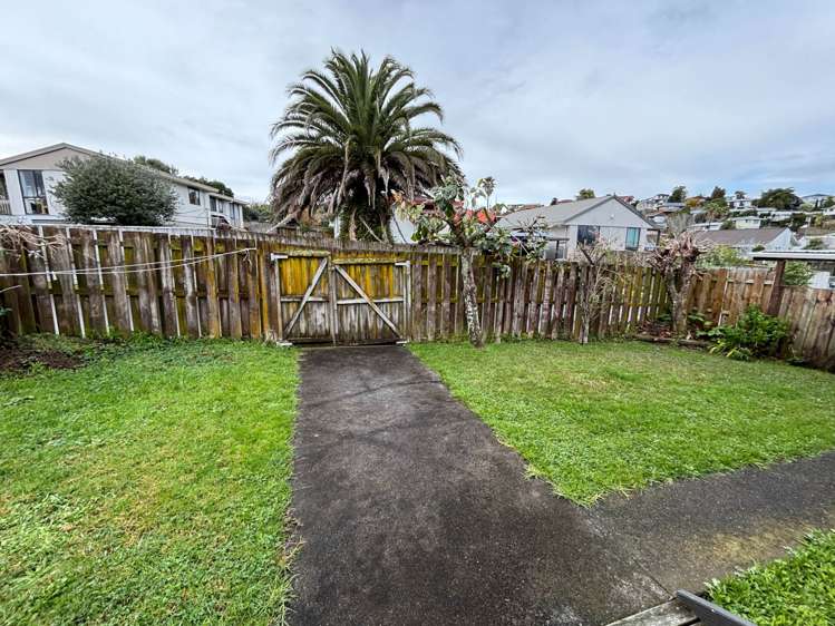 2/29 Devonshire Road Unsworth Heights_3