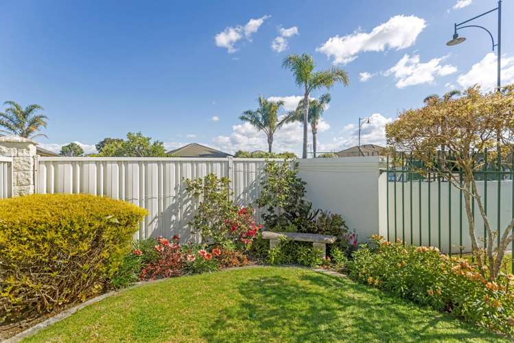 27 Margaret Place Lytton West_19