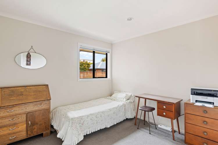 9c Wilton Street Westown_14