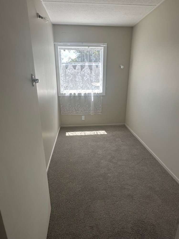 5A Montgomery Street 10516_6