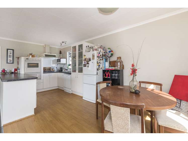 1a/150 Don Buck Road Massey_7