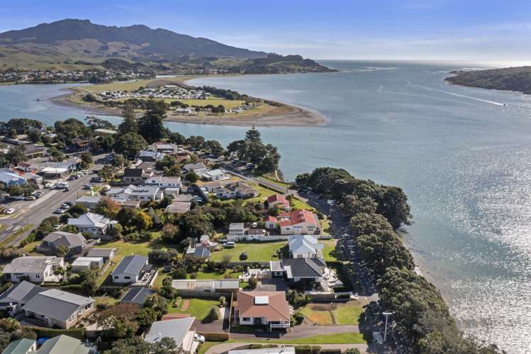 23 Cliff Street Raglan_16