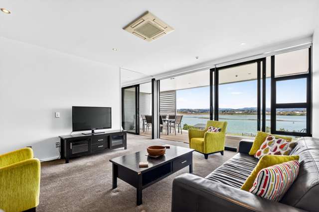 Spectacular Views, Effortless Lifestyle