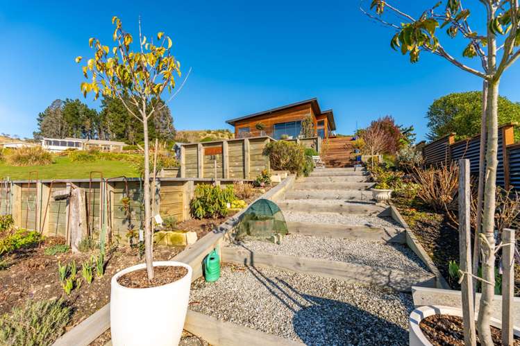 32A Tenby Street Moeraki_23