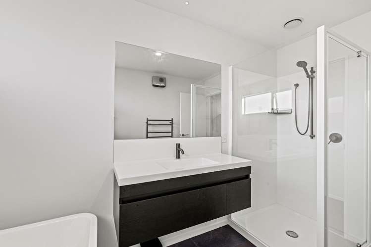 76 Summers Road Darfield_21