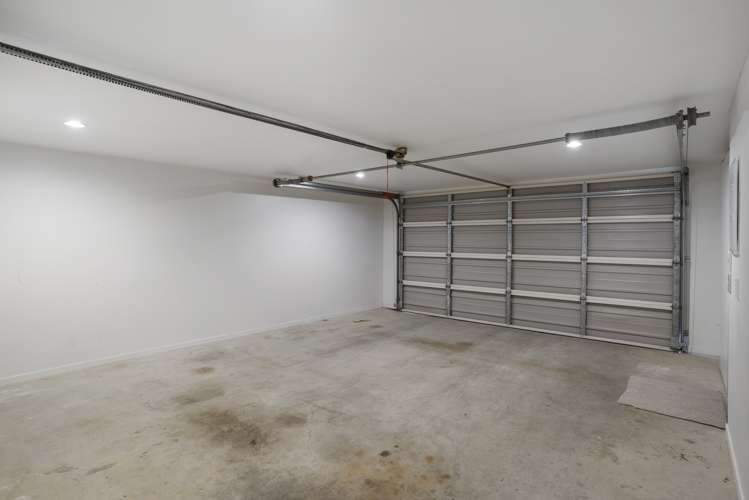 23/21 Hunters Park Drive Three Kings_12