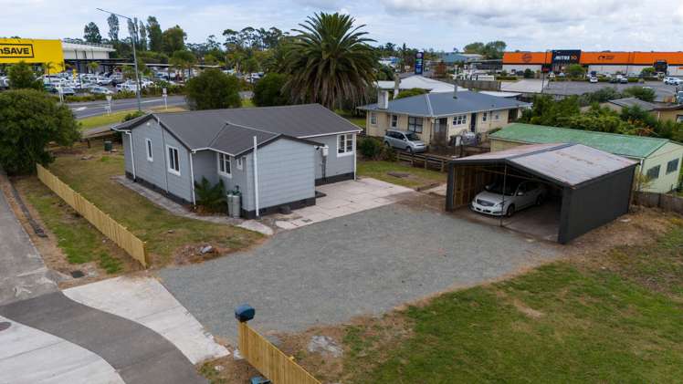96 North Road Kaitaia_31
