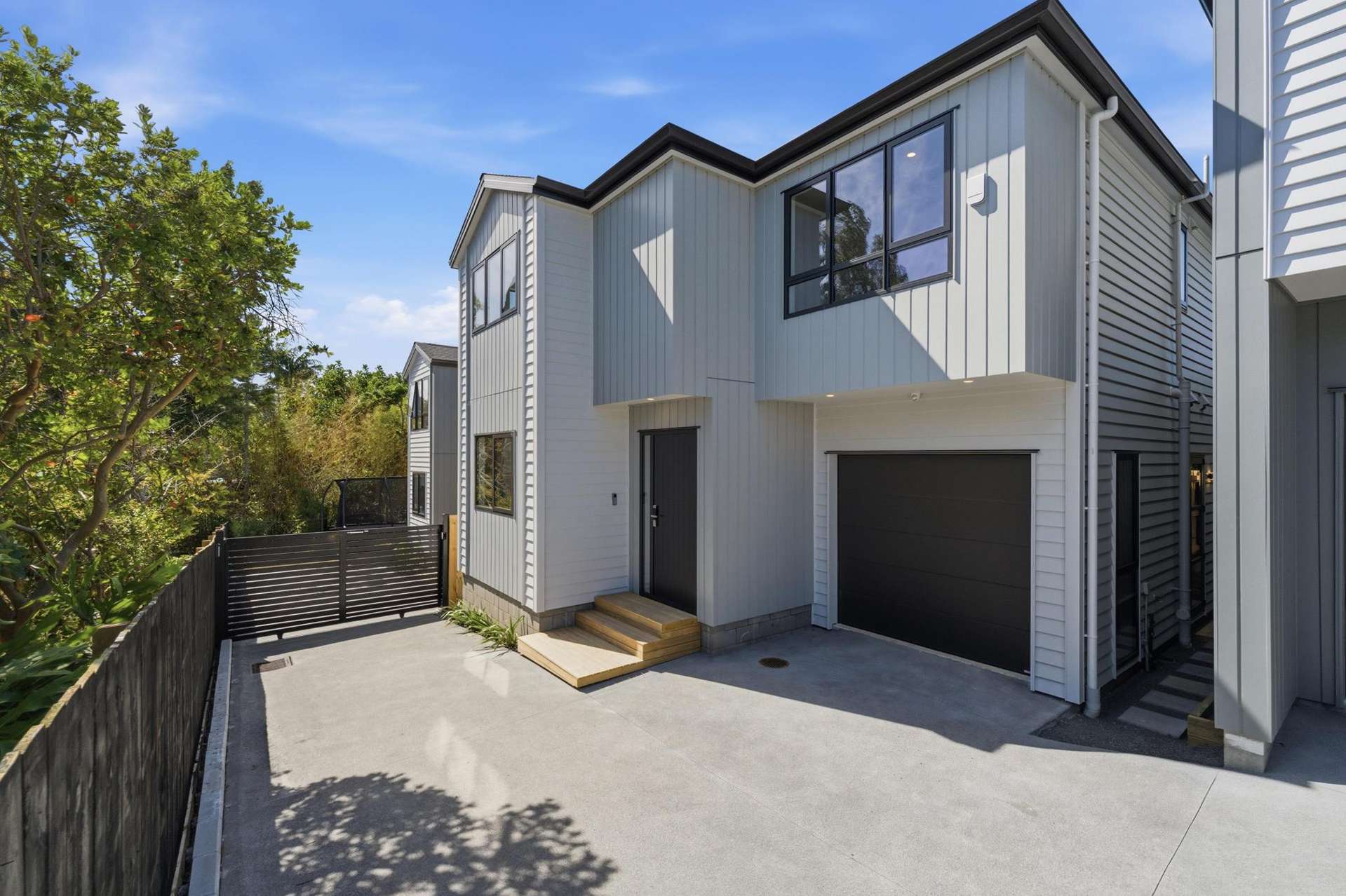 7B September Place Forrest Hill_0