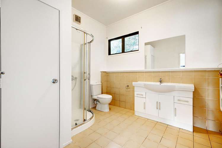 29 Noeleen Street Glenfield_30
