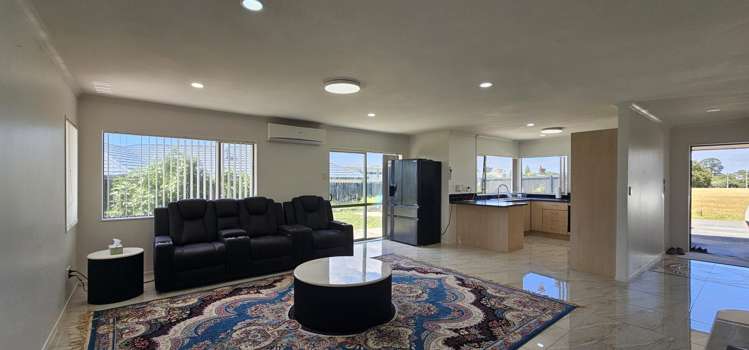 28 Robert Ross Place Clendon Park_5