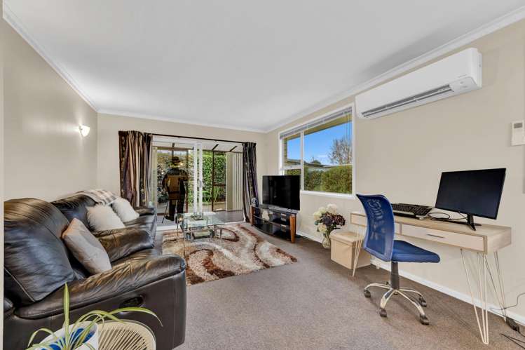 2/122 Cavendish Road Casebrook_7
