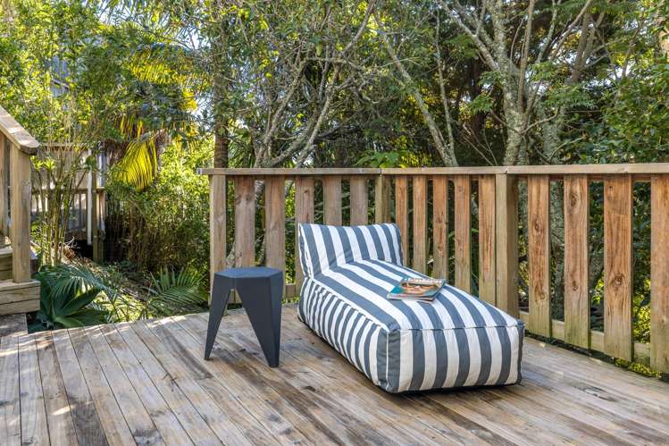 184 Ocean View Road Oneroa_31