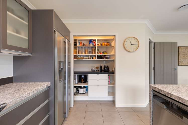6 Trump Place Kelvin Grove_19