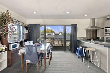 87D Albert Street_1