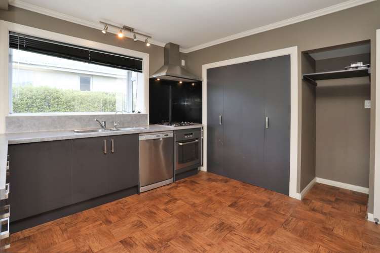 16 John Street Winton_2