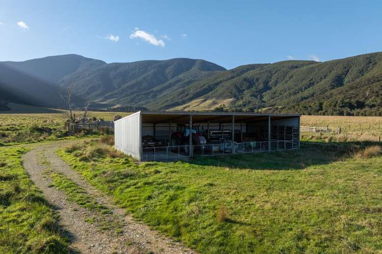4710 Kenepuru Road Marlborough Sounds_15