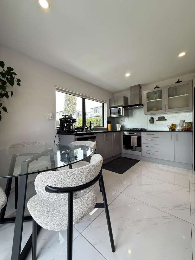 B/2 Ganges Avenue Mangere East_3