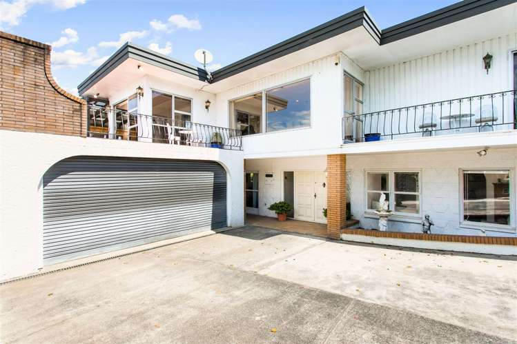 11 Dawn Place Te Atatu South_16