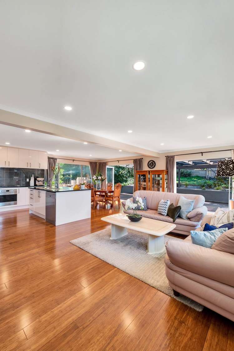 8 Coromandel Crescent Mairangi Bay_31