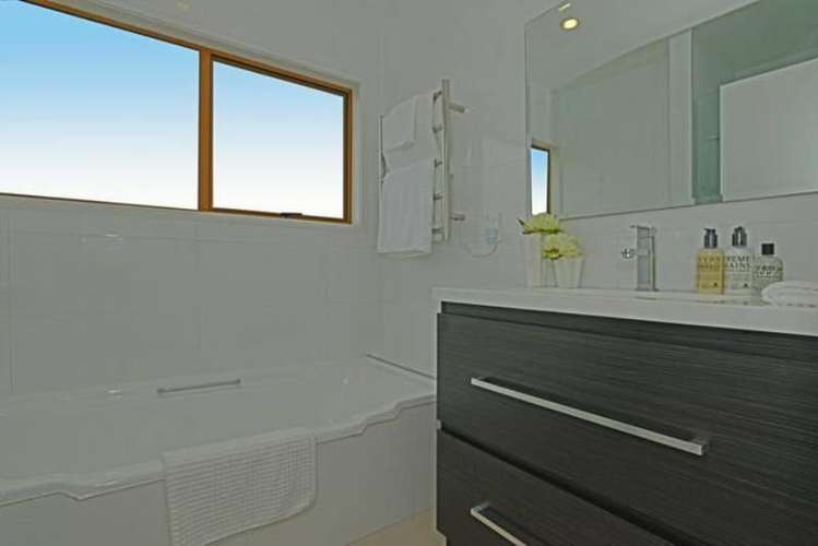 2/2 Risk Road Remuera_9