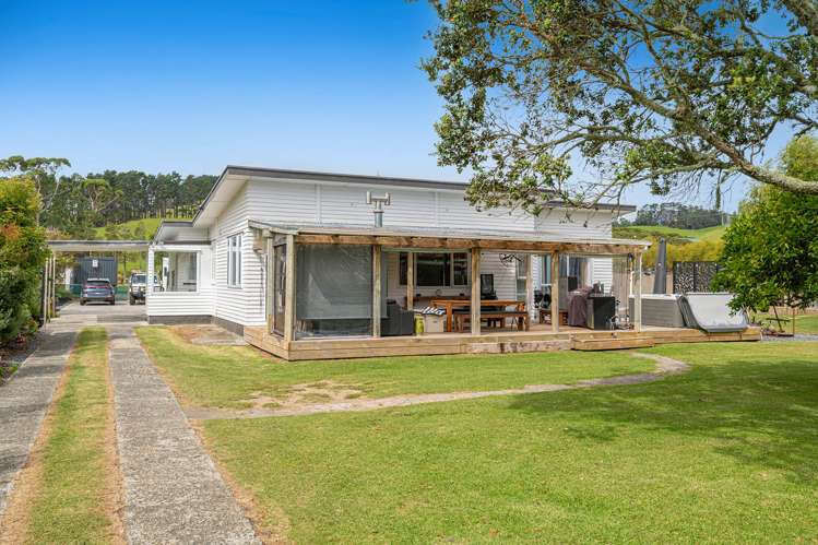 2744 Kaipara Coast Highway Glorit_25