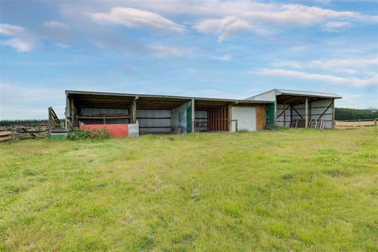 35 Mcleods Road Sefton_15