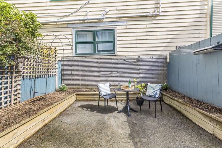 2 Porritt Avenue Mount Victoria_3