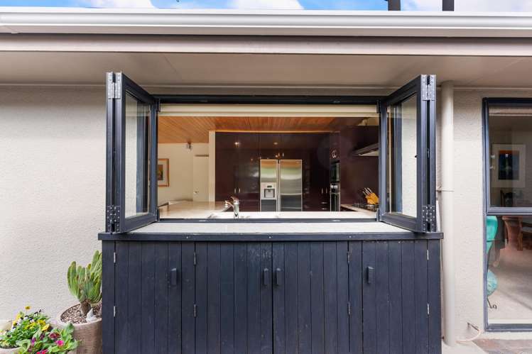 8 Kallaroo Place Botany Downs_10