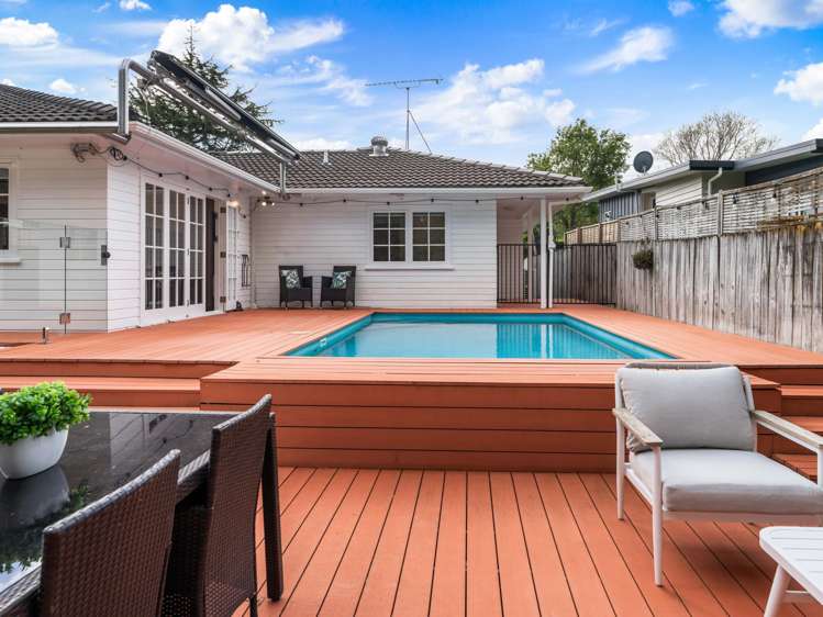 9 Third View Avenue Beachlands_19