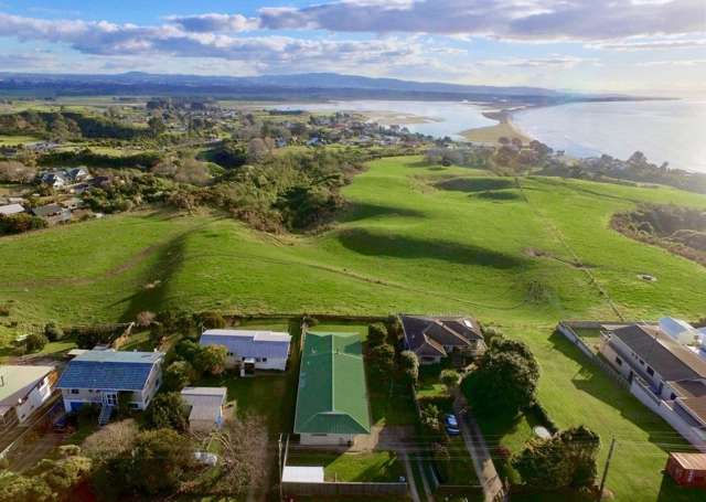 42 Arawa Avenue Maketu_1