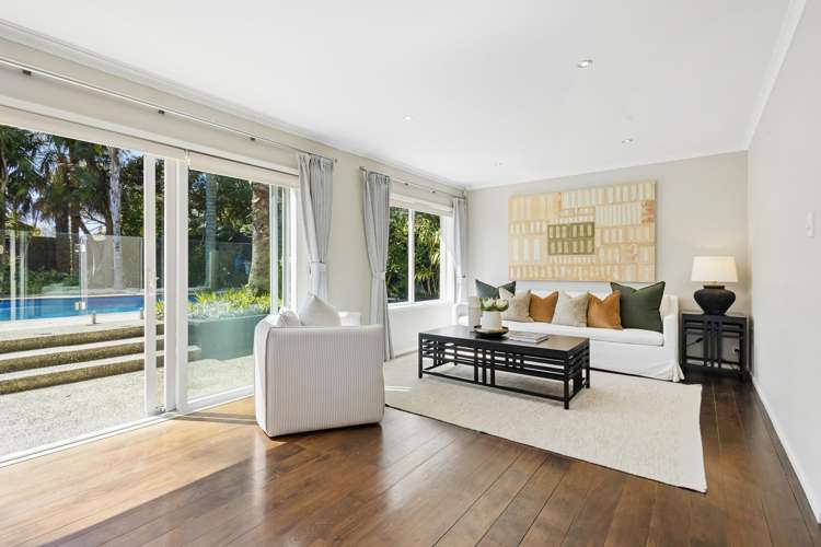 11 Holly Way_3