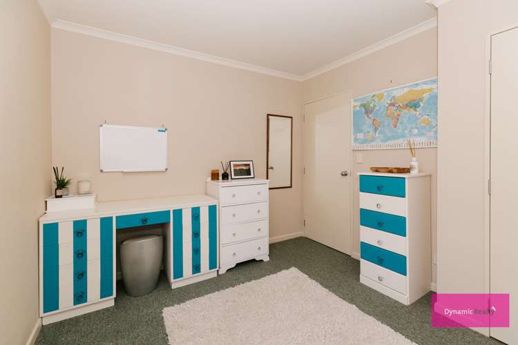 10 Woodgate Court Fitzherbert_12